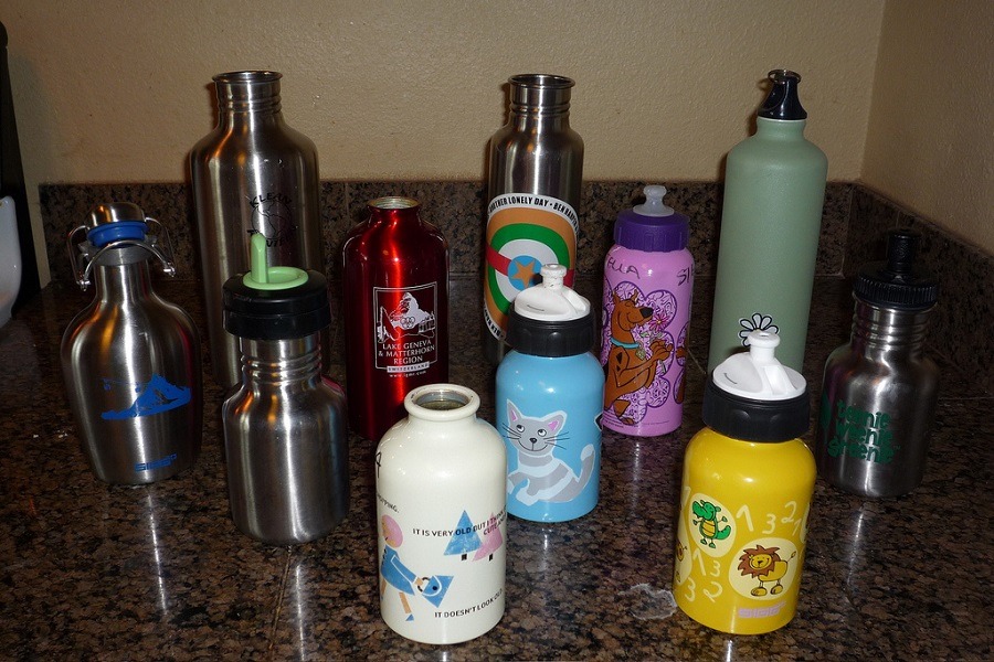 What To Consider When Purchasing Reusable Water Bottles